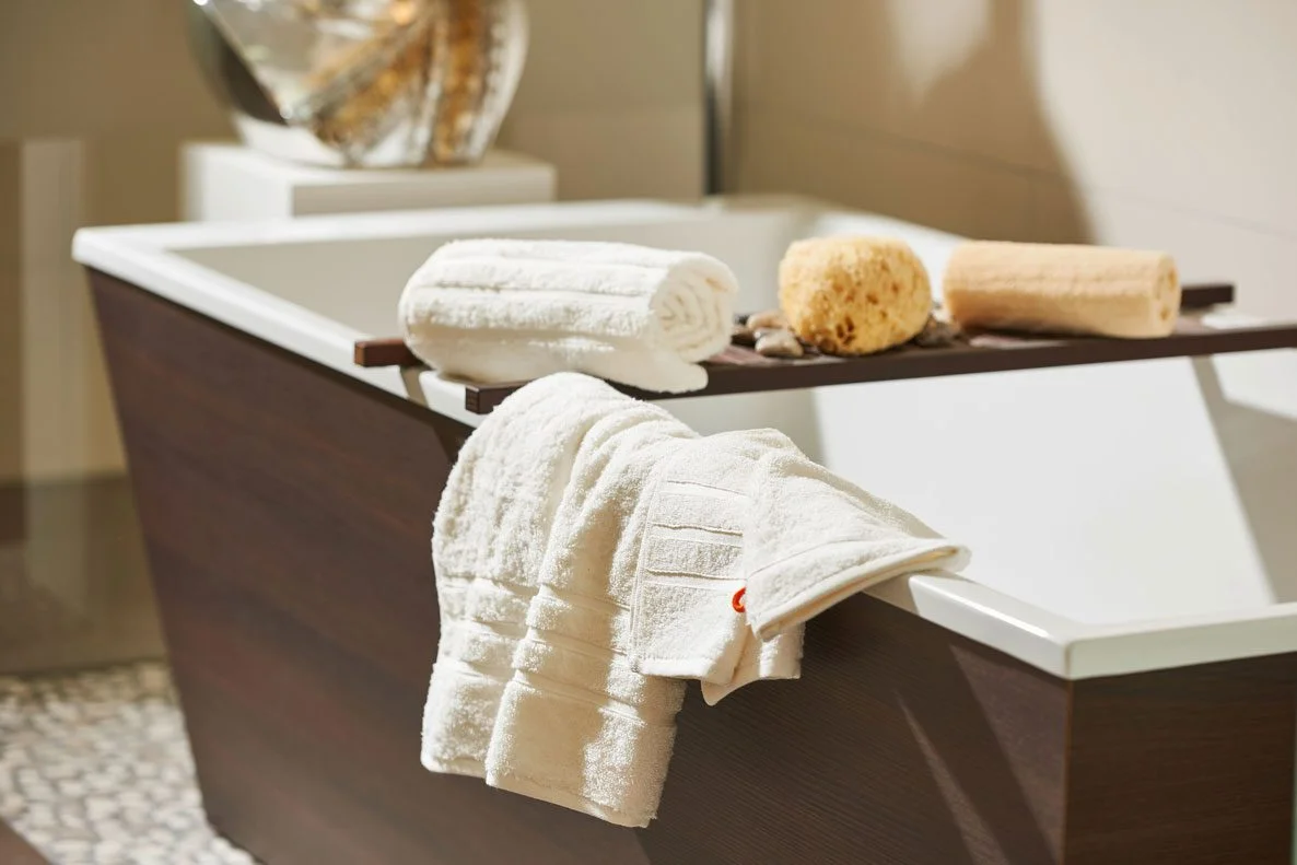 What should a high-quality bath towel be like?